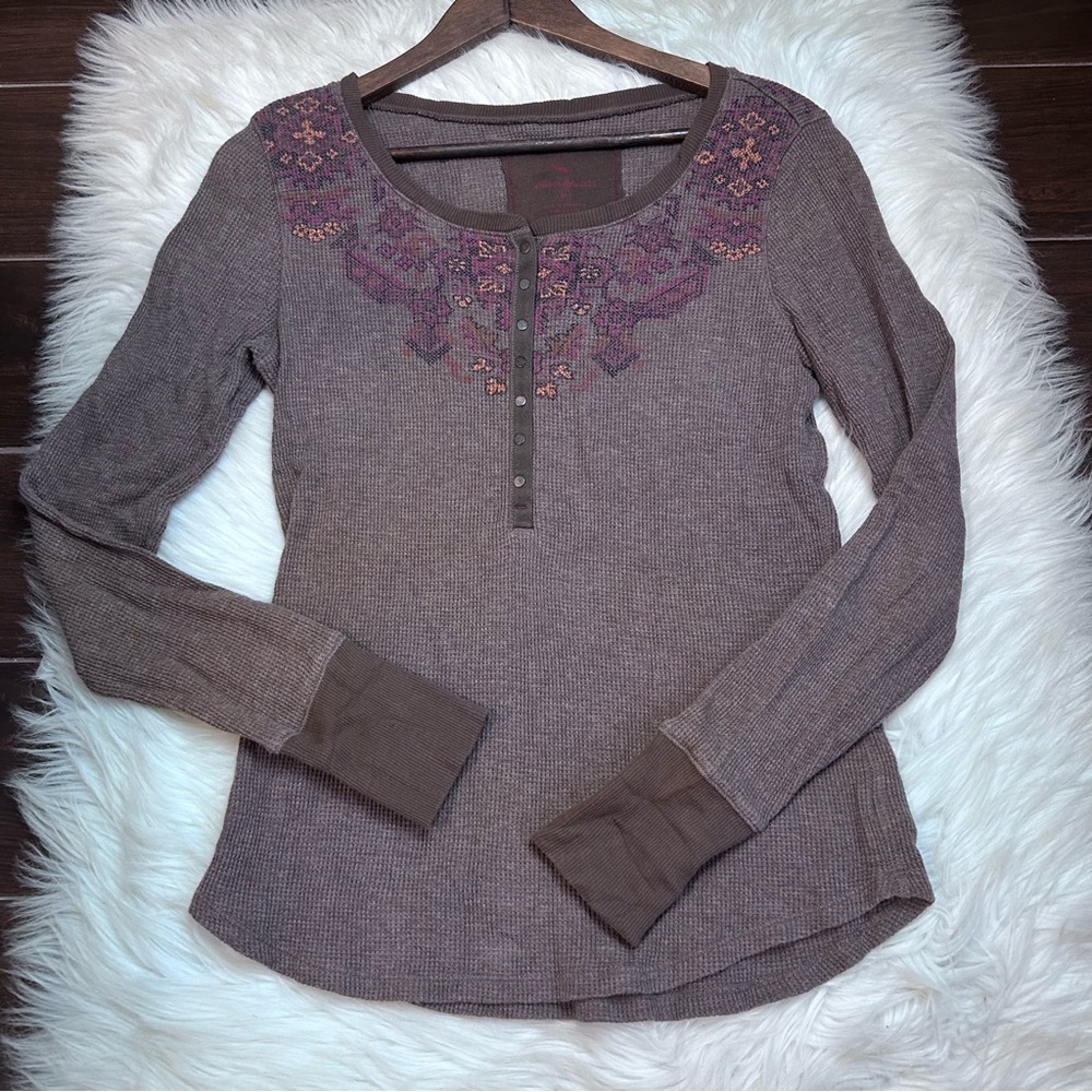 Eddie Bauer Womens Waffle Knit Henley Top Size M Brown Western Preppy Boho Layer